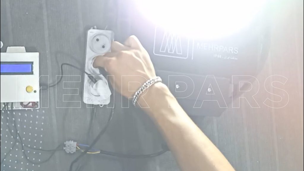 تست کلید زنی چراغ‌های خیابانی و پروژکتور LED